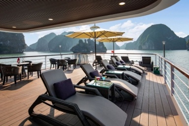 Hanoi - Halong Bay - Hai Phong - Lan Ha bay - Dark and Bright Cave - Ao Ech - Halong Bay – Hanoi (L)
