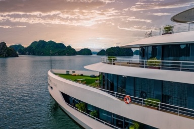 Tung Sau Pearl Farm - Tuan Chau Marina – Hanoi (B, Br)