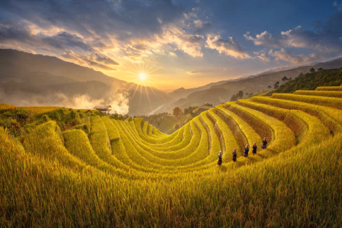 Explore-ha-giang-vietnam-the-top-13-places-to-visit_AuasiaTravel