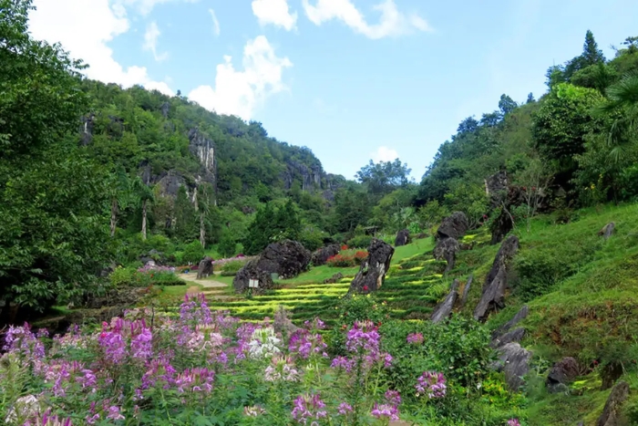 Explore-the-enchanting-beauty-of-11-best-places-to-visit-in-sapa-vietnam_AuasiaTravel