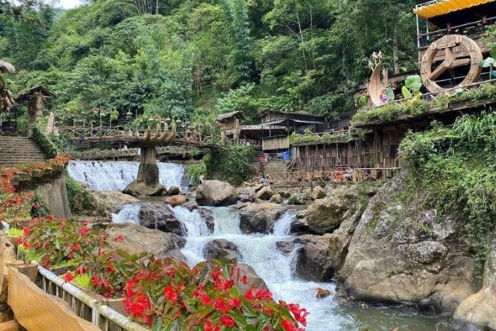 Explore-the-enchanting-beauty-of-11-best-places-to-visit-in-sapa-vietnam_AuasiaTravel