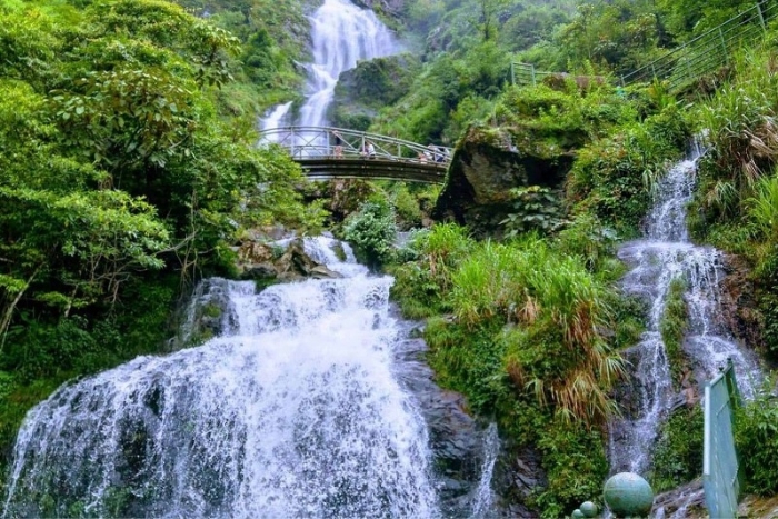 Explore-the-enchanting-beauty-of-11-best-places-to-visit-in-sapa-vietnam_AuasiaTravel